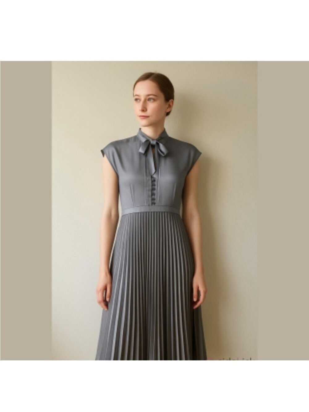 Banana Republic Gray Sleeveless A-Line Midi Dress